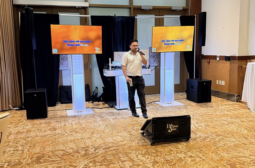 DJ Steven Share full karaoke production setup at a casino venue
