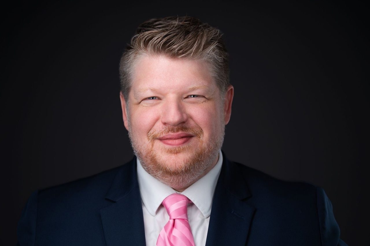 Steven Share, professional headshot